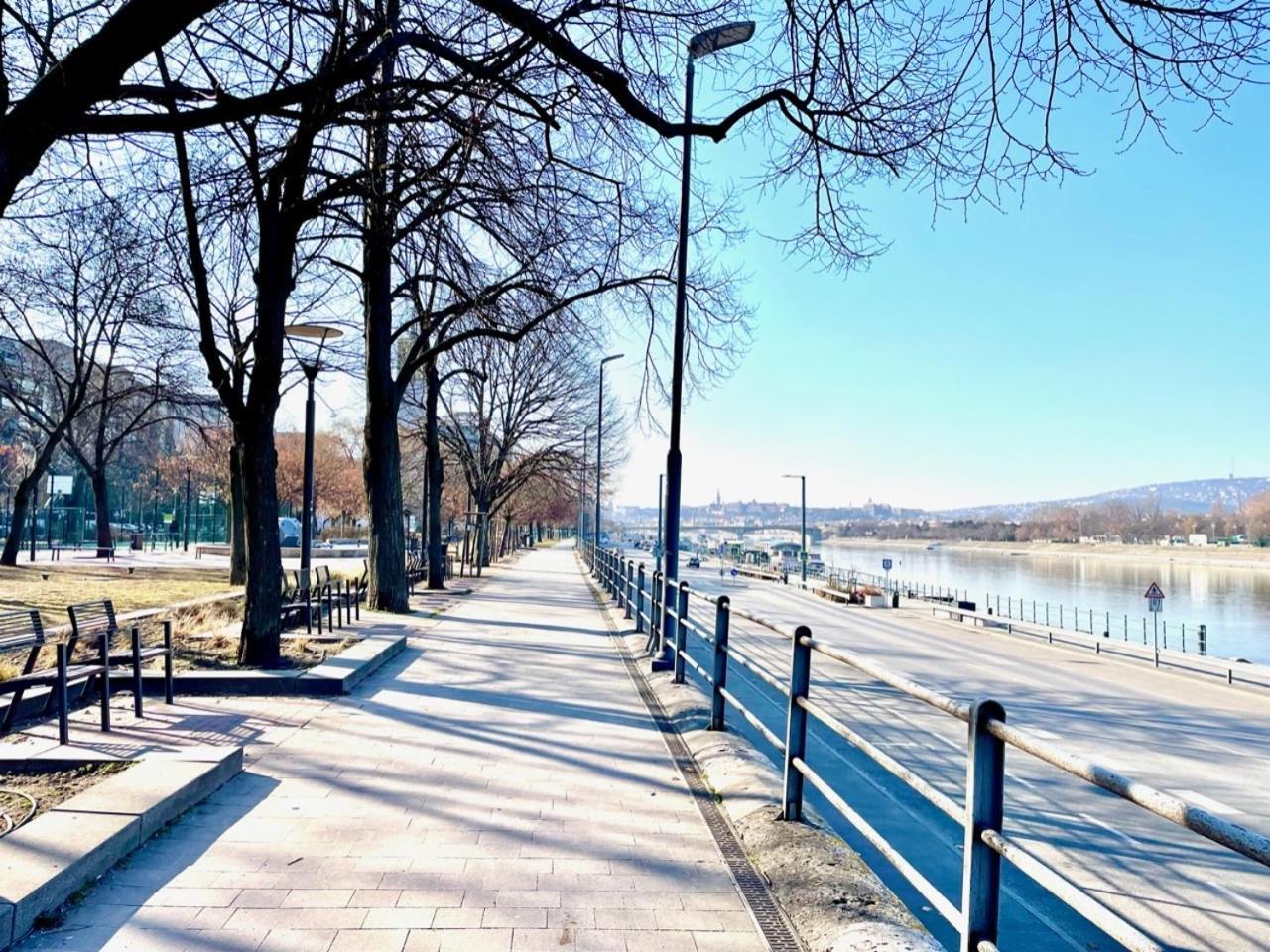 Tisza Retreat * Budapest